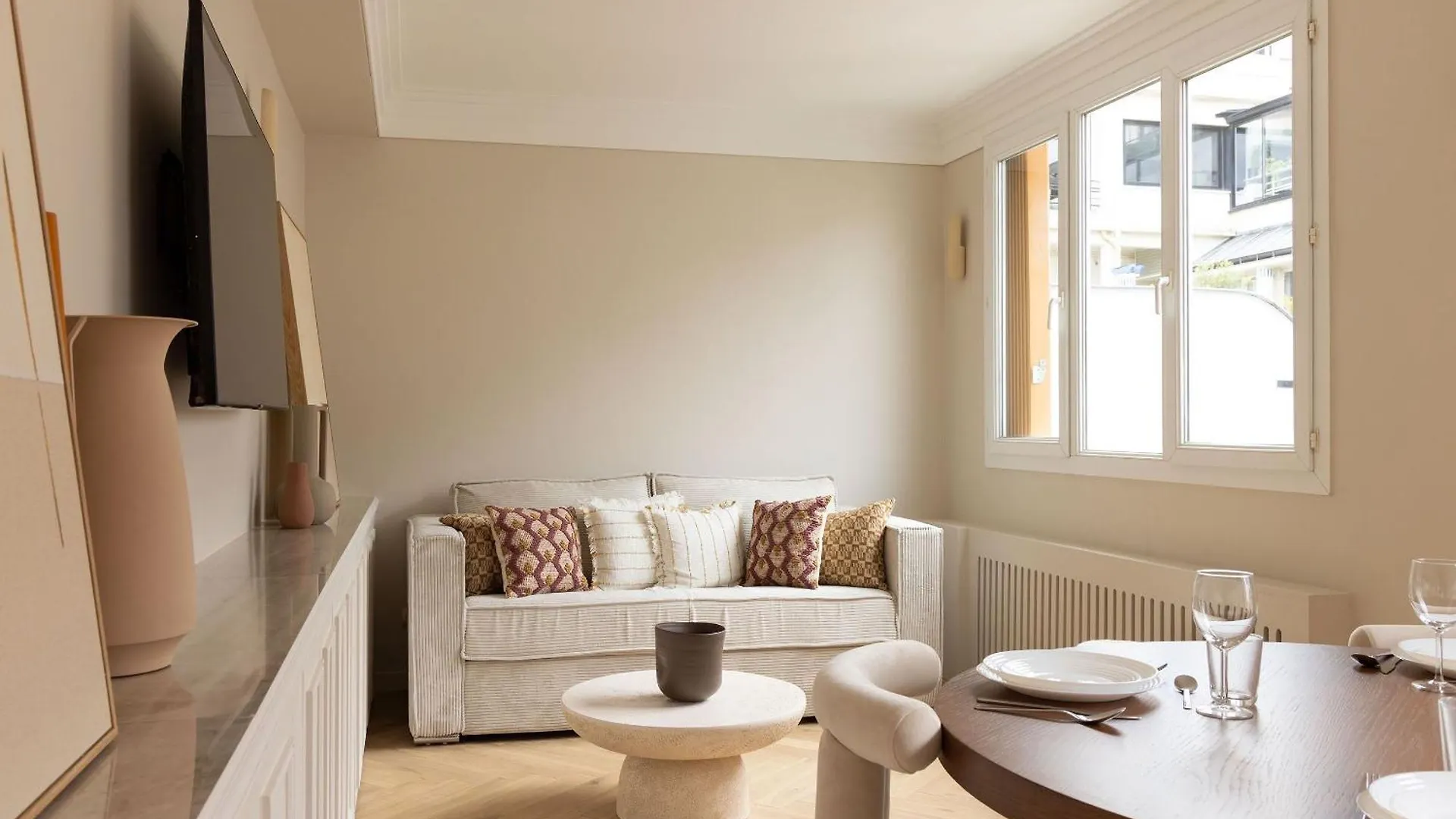 Amazing Terrasse Apartment 1Br-4P - Champs De Mars Parigi 0*,  Francia